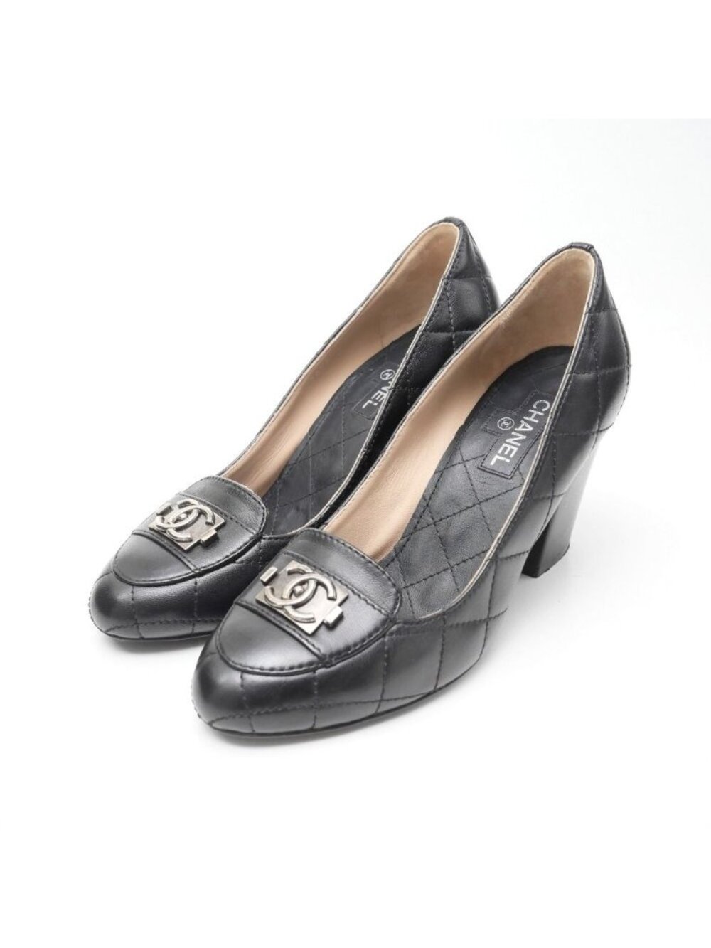 Chanel Quilted Pumps 36 C Turnlock CC Logo Chunky Heels Leather Shoes